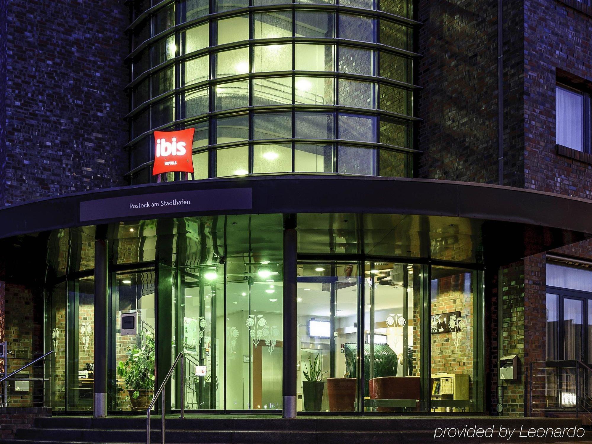 Ibis Rostock Am Stadthafen Exterior photo